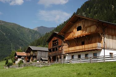 H�fegruppe im Penser Tal