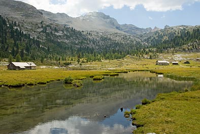 der Grünsee auf der Fanesalm der Grünsee auf der Fanesalm